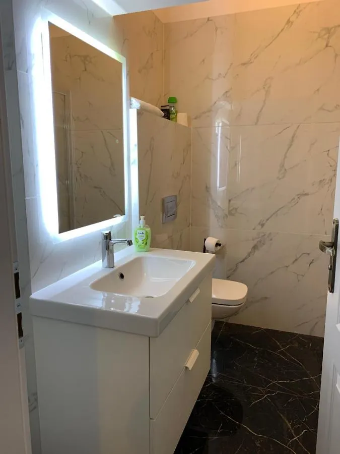 Nowoczesny Apartament: Targi Mtp I Pkp Poznań